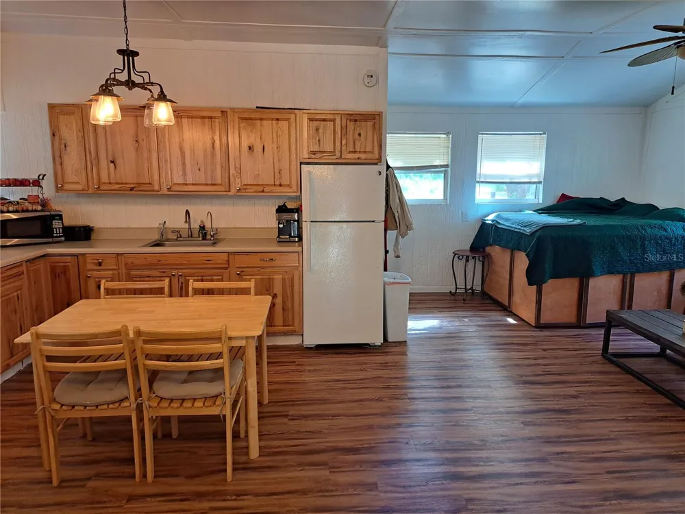 17010 SE 95TH ST RD Ocklawaha, FL 32179