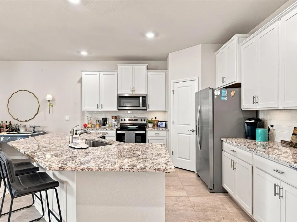 18306 CROPSIDE TRAIL Bradenton, FL 34211