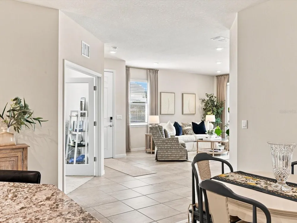 18306 CROPSIDE TRAIL Bradenton, FL 34211