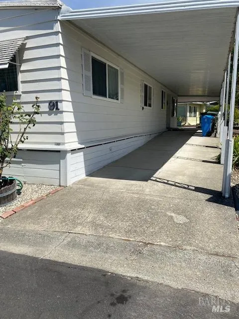 91 Sequoia Circle Santa Rosa, CA 95403