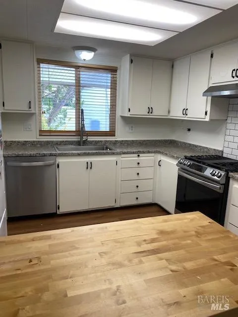 91 Sequoia Circle Santa Rosa, CA 95403