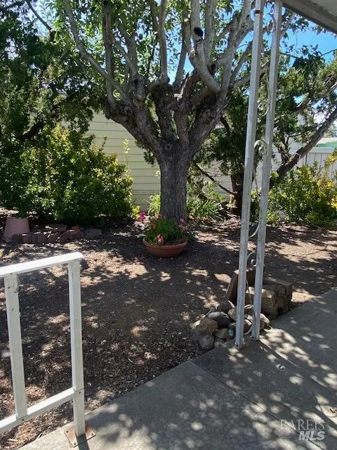91 Sequoia Circle Santa Rosa, CA 95403