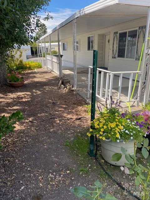 91 Sequoia Circle Santa Rosa, CA 95403