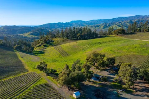 18276 Hwy 128