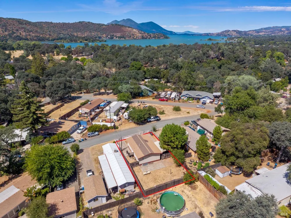 6153 James Street Clearlake, CA 95422