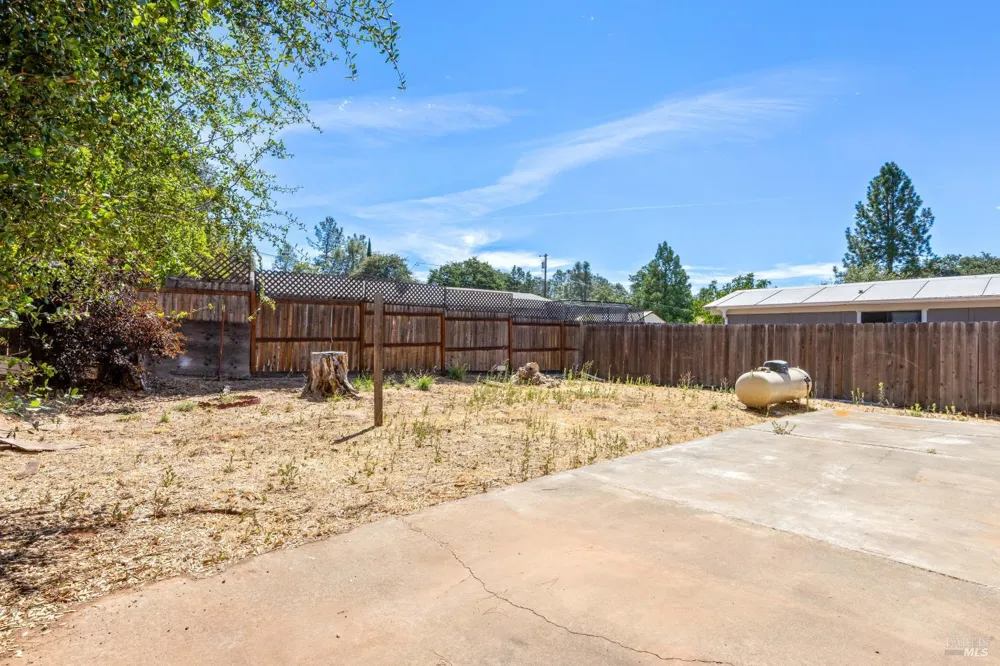 6153 James Street Clearlake, CA 95422