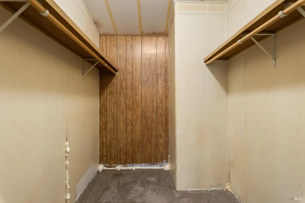 6153 James Street Clearlake, CA 95422