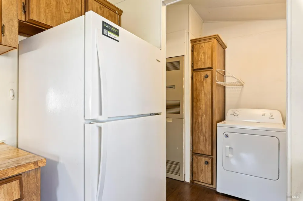 6153 James Street Clearlake, CA 95422