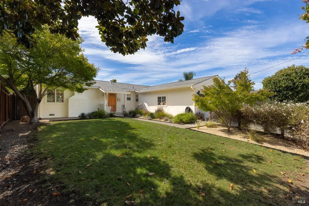 3125 Montclair Avenue Napa, CA 94558