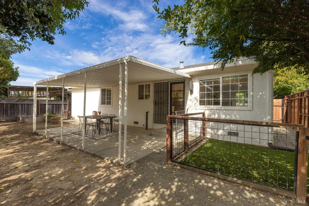 3125 Montclair Avenue Napa, CA 94558