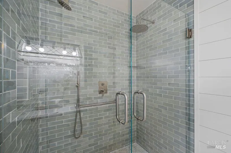 822 Robinson Road Sebastopol, CA 95472