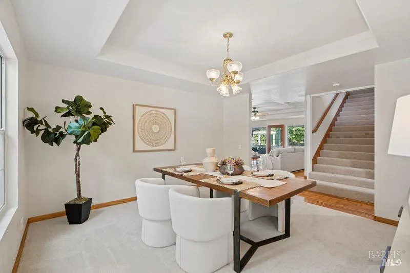 822 Robinson Road Sebastopol, CA 95472