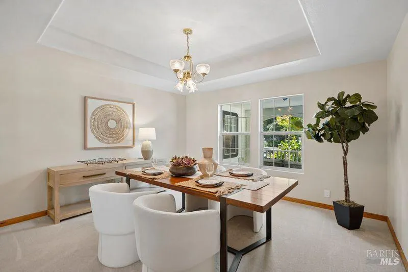 822 Robinson Road Sebastopol, CA 95472
