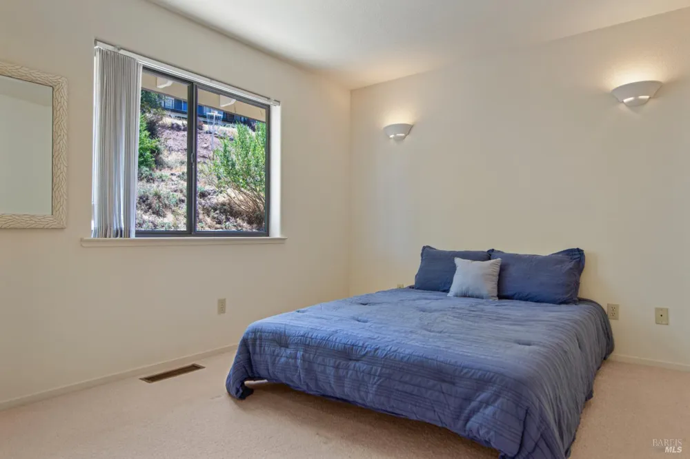 11087 Fairway Drive Kelseyville, CA 95451