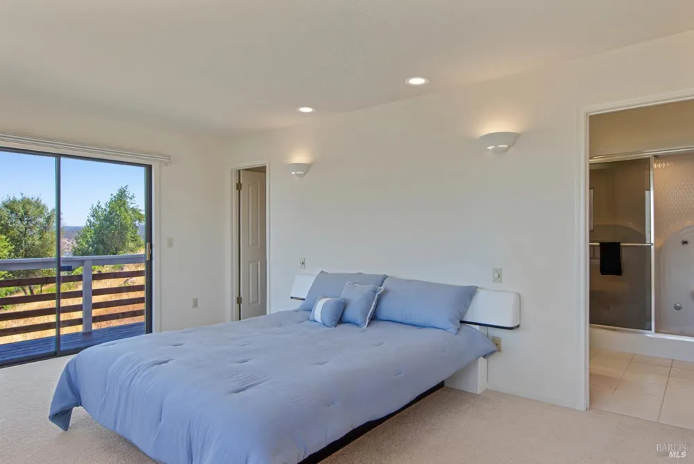 11087 Fairway Drive Kelseyville, CA 95451
