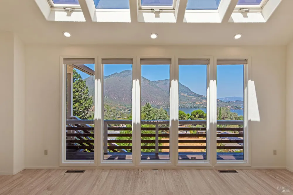 11087 Fairway Drive Kelseyville, CA 95451