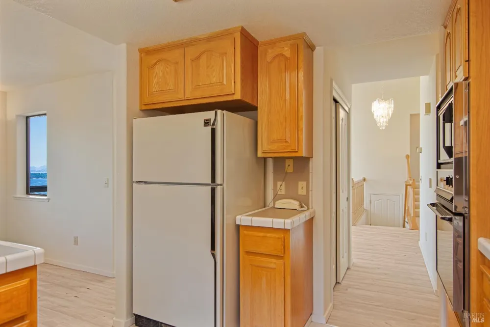 11087 Fairway Drive Kelseyville, CA 95451