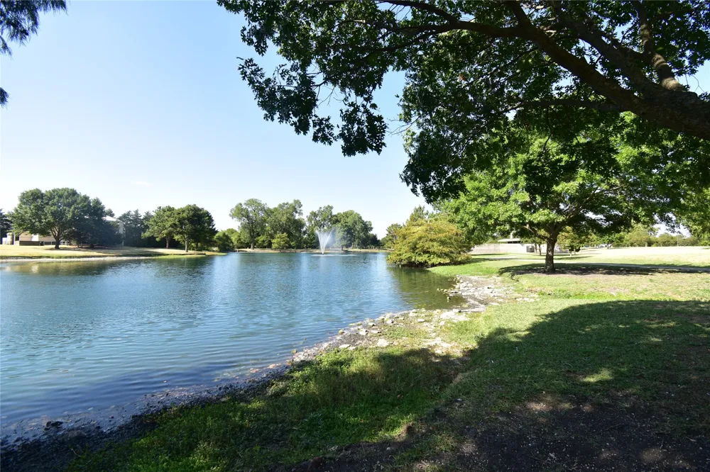 1109 Shadow Lakes Boulevard Allen, TX 75002