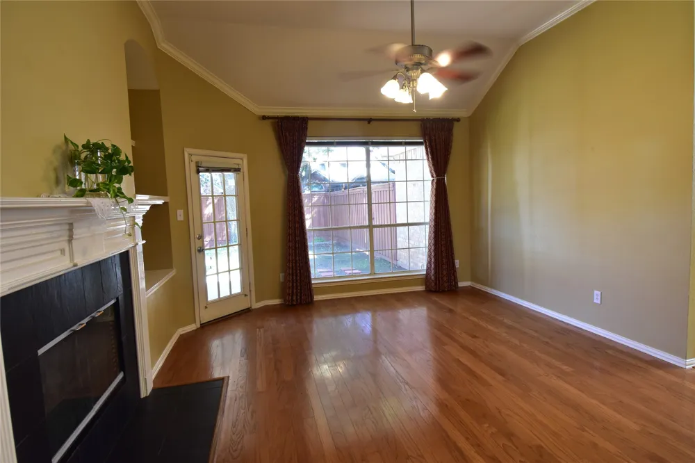 1109 Shadow Lakes Boulevard Allen, TX 75002