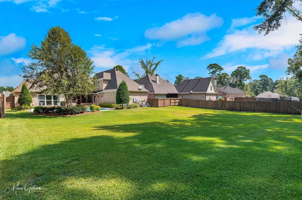 435 Oakwood Trace Court Shreveport, LA 71106