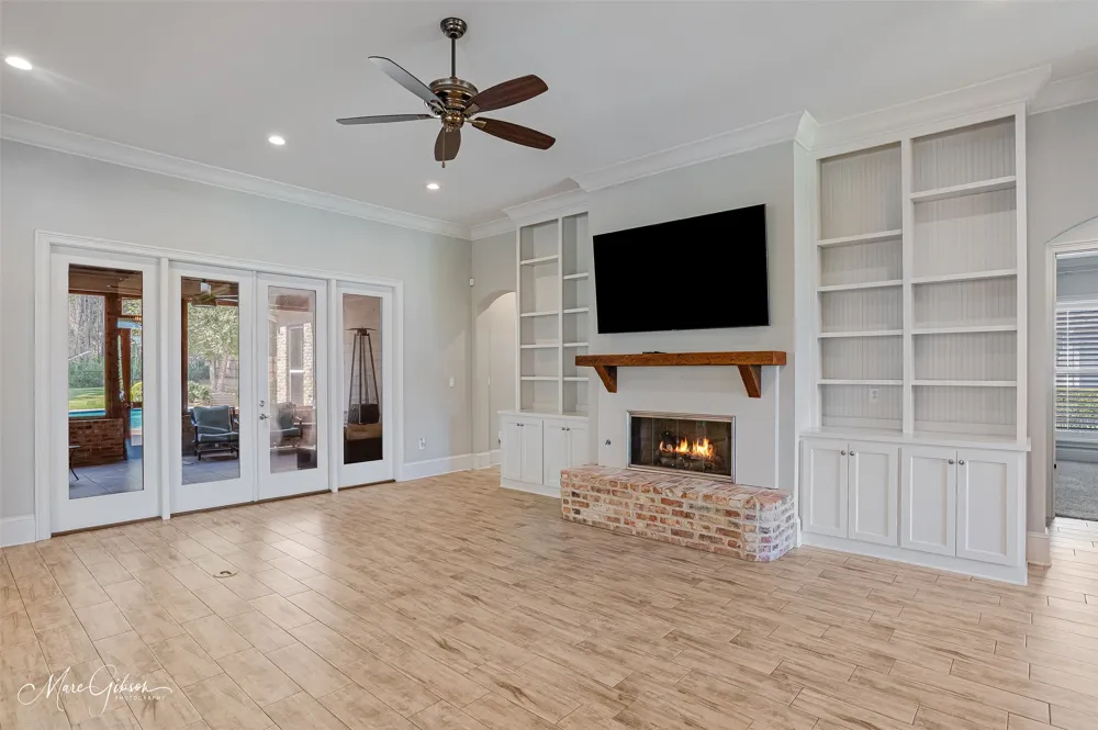 435 Oakwood Trace Court Shreveport, LA 71106