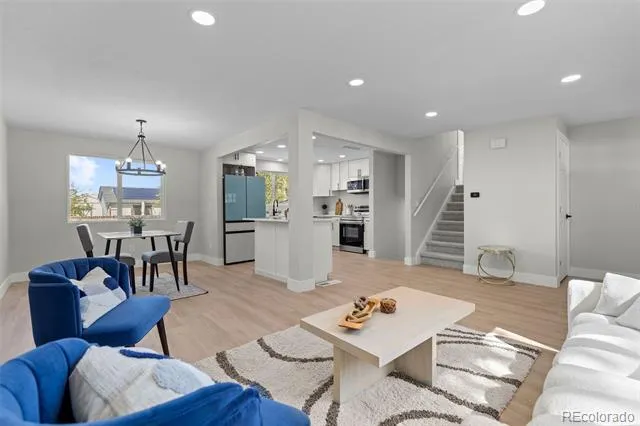 1077 S Joplin Way Aurora, CO 80017