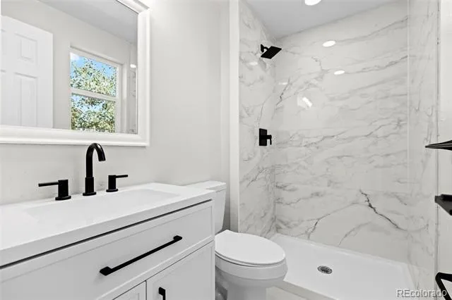 1077 S Joplin Way Aurora, CO 80017