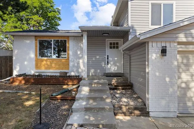 1077 S Joplin Way Aurora, CO 80017