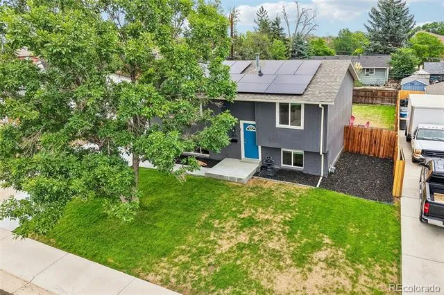 3521 W Mountain Road Englewood, CO 80110