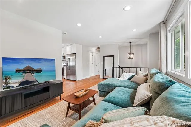 3521 W Mountain Road Englewood, CO 80110