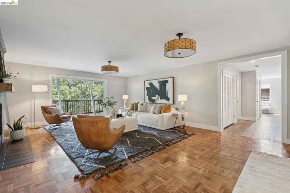 22 Littlewood Drive Piedmont, CA 94611
