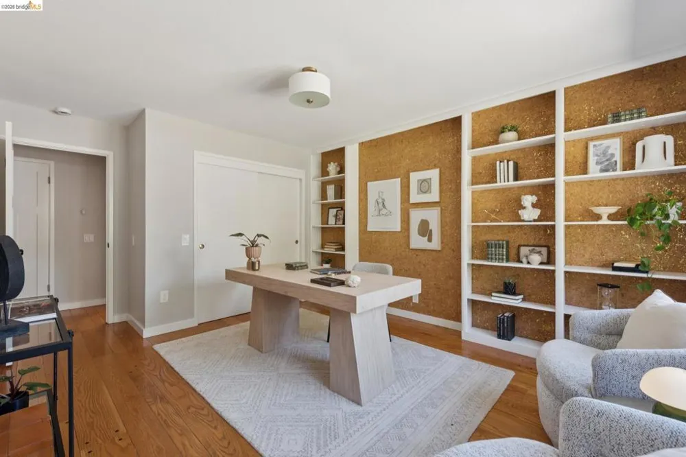 22 Littlewood Drive Piedmont, CA 94611
