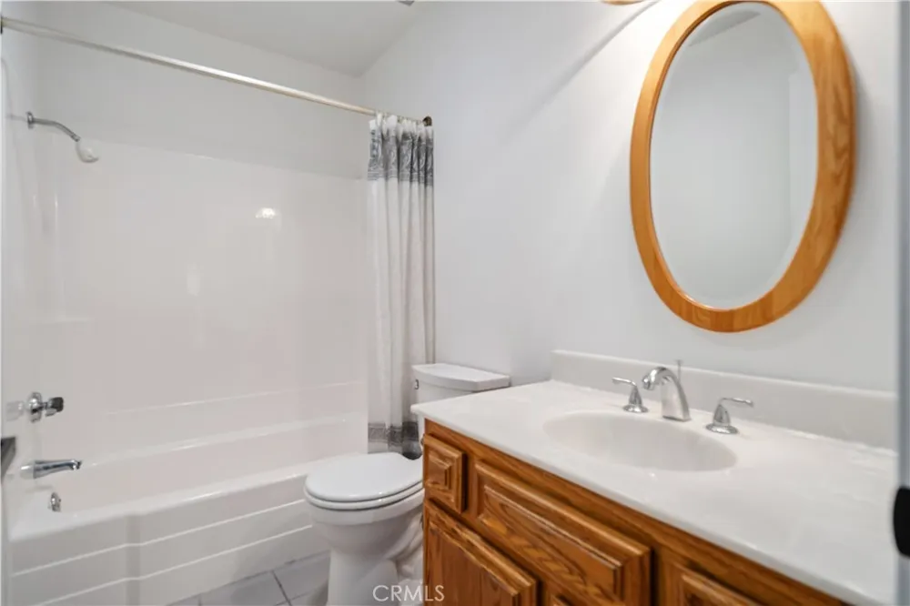 26562 Cardwick Court Newhall, CA 91321