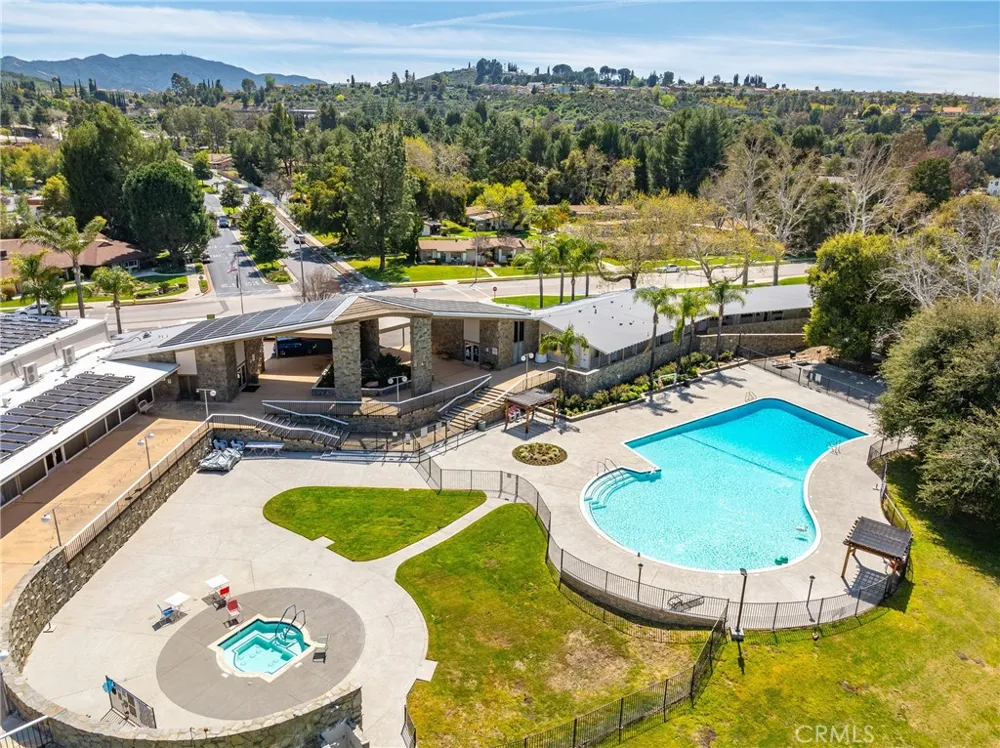 26562 Cardwick Court Newhall, CA 91321