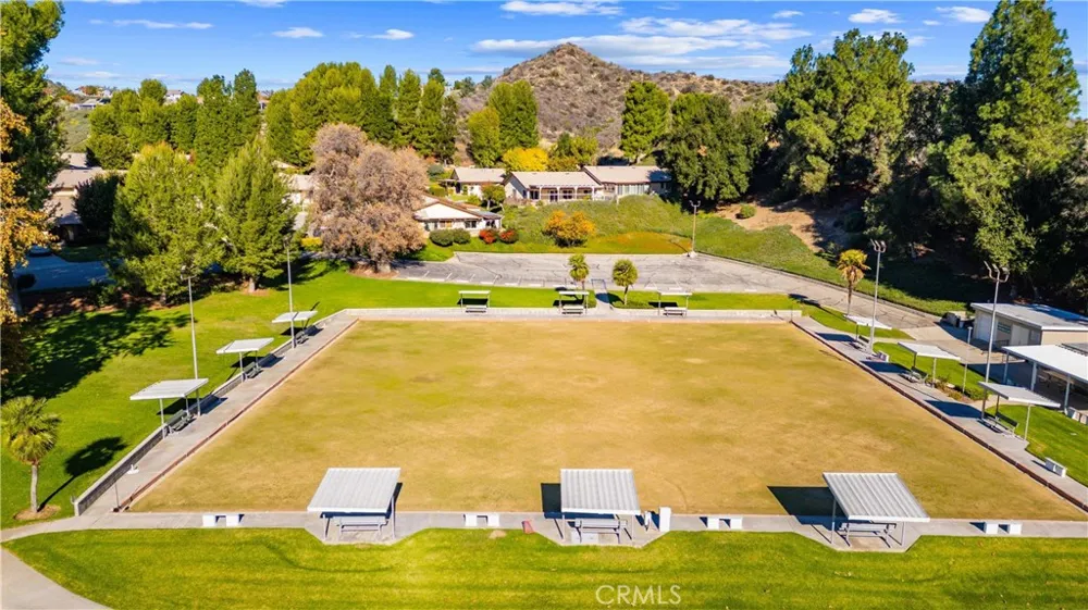 26562 Cardwick Court Newhall, CA 91321