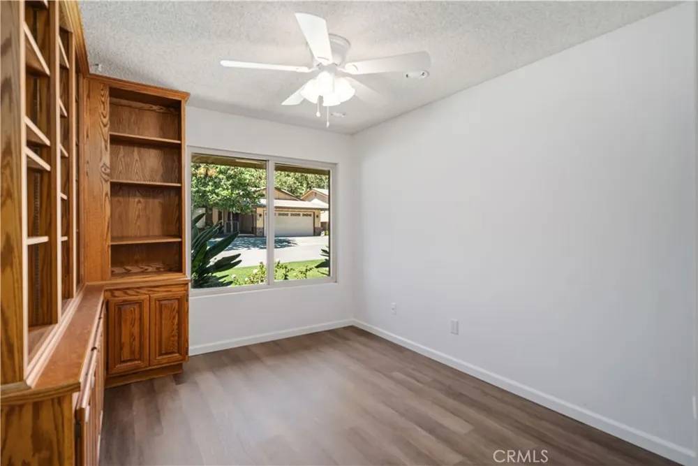 26562 Cardwick Court Newhall, CA 91321