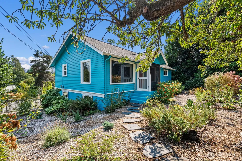 2130 Callow Avenue Bremerton, WA 98312