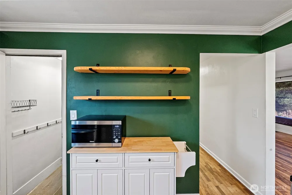 2130 Callow Avenue Bremerton, WA 98312