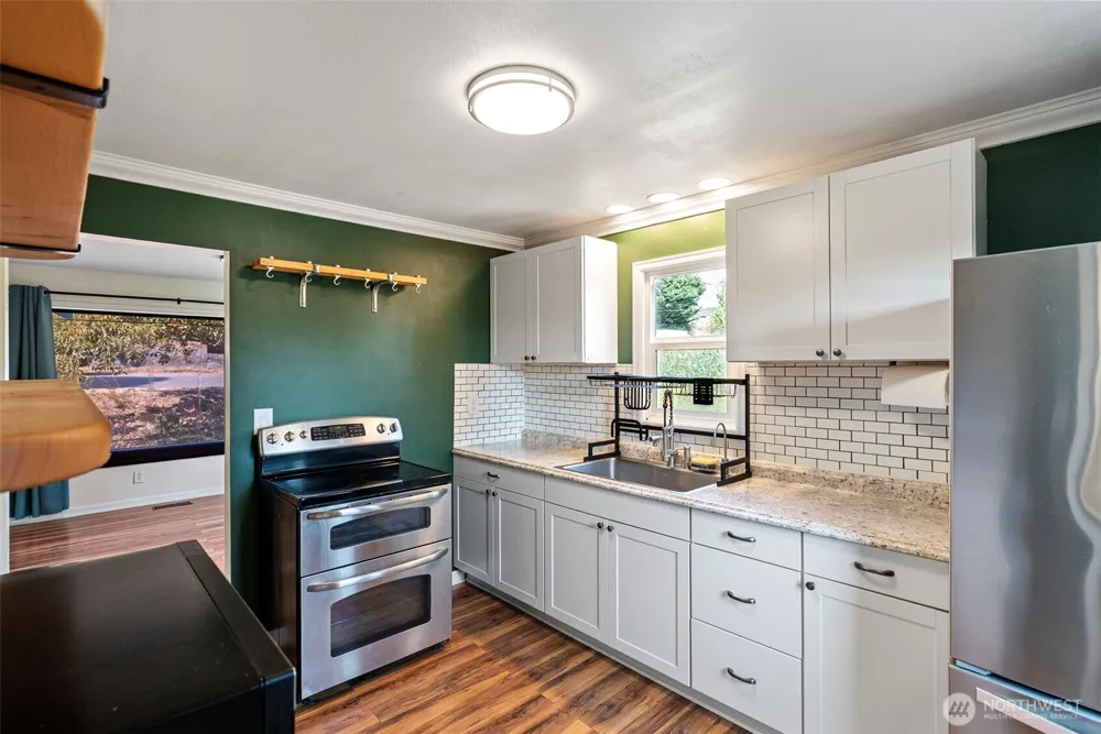 2130 Callow Avenue Bremerton, WA 98312