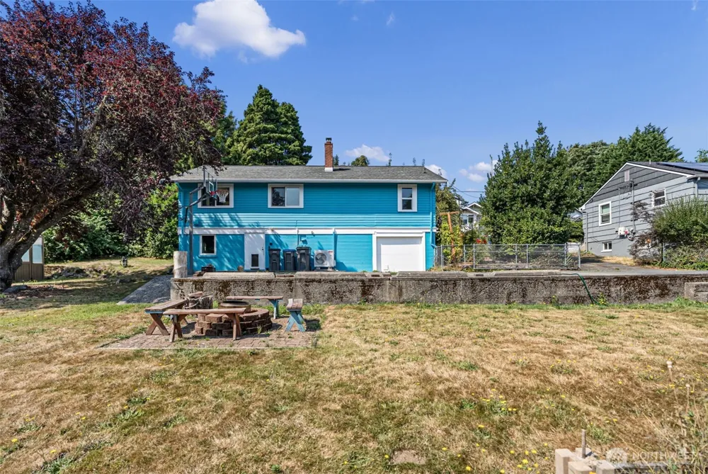2130 Callow Avenue Bremerton, WA 98312