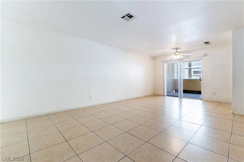 1420 JAMIELINN LANE #102 Las Vegas, NV 89110