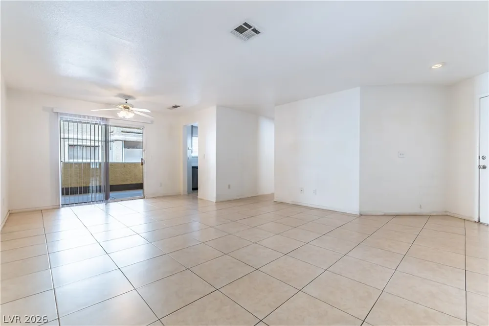1420 JAMIELINN LANE #102 Las Vegas, NV 89110