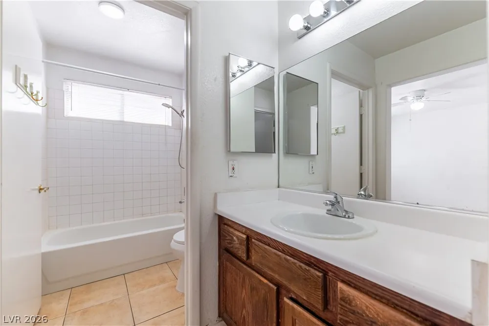 1420 JAMIELINN LANE #102 Las Vegas, NV 89110