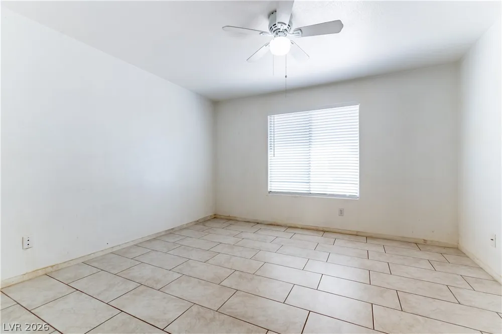 1420 JAMIELINN LANE #102 Las Vegas, NV 89110