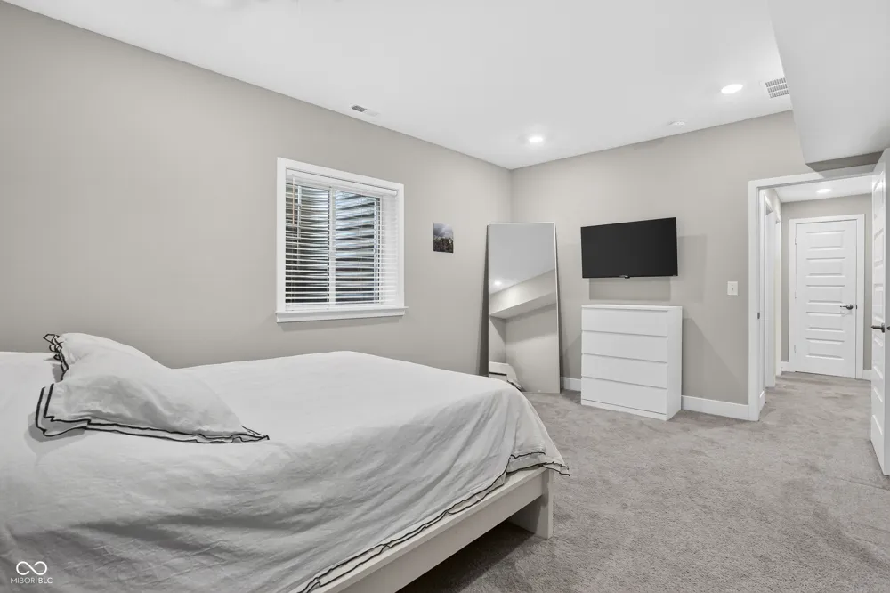 1565 Lash Street Carmel, IN 46032