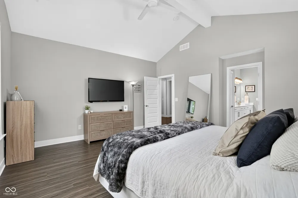 1565 Lash Street Carmel, IN 46032