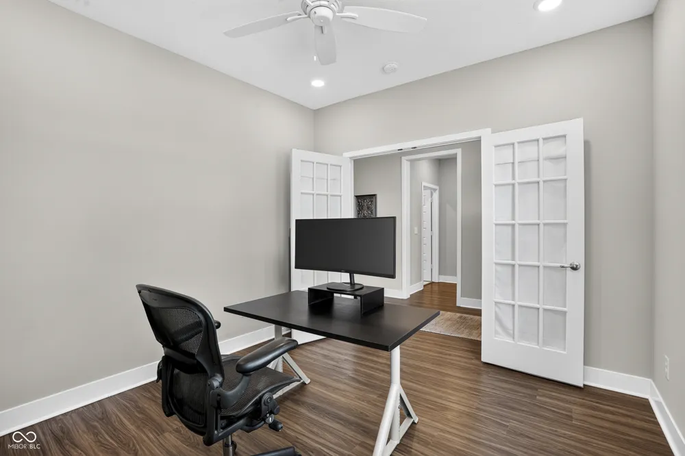 1565 Lash Street Carmel, IN 46032