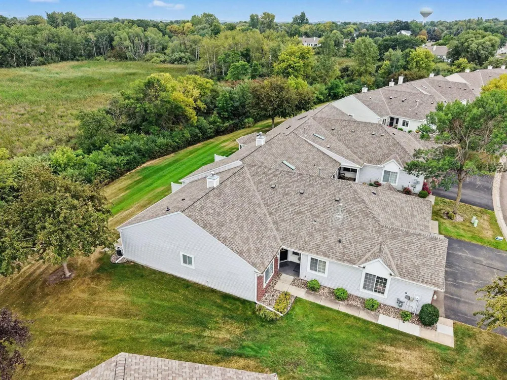 7586 Ojibway Park Bay Woodbury, MN 55125