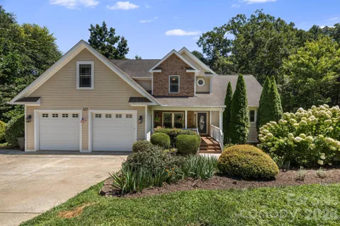 329 Scarlet Tanager Court