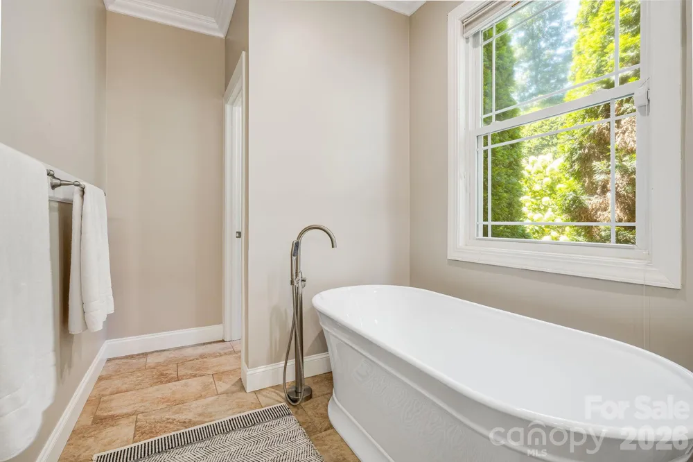 329 Scarlet Tanager Court Arden, NC 28704